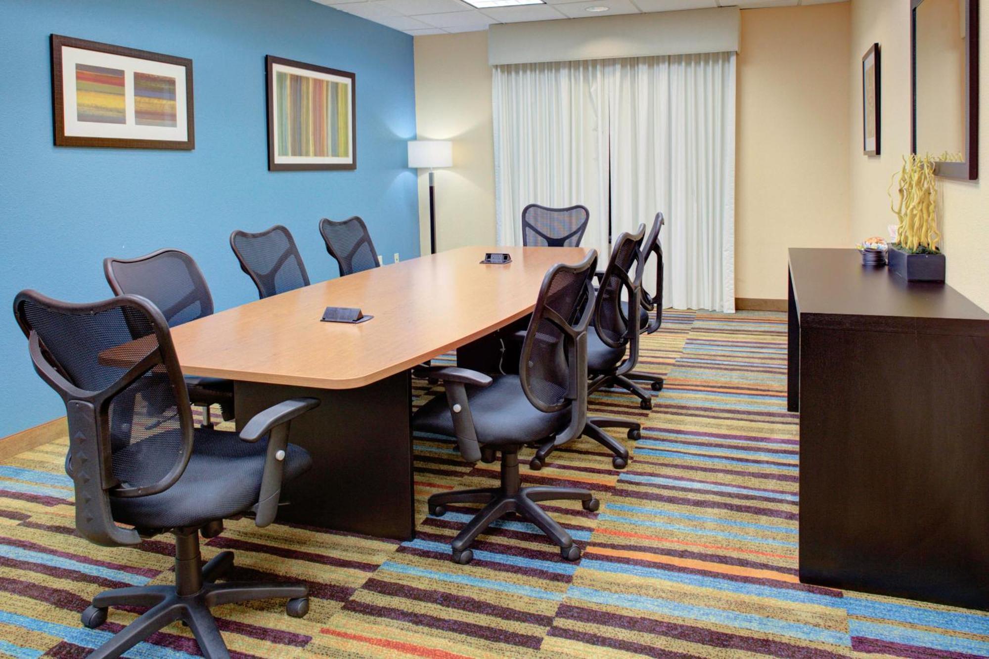 Fairfield Inn And Suites By Marriott Seymour Esterno foto