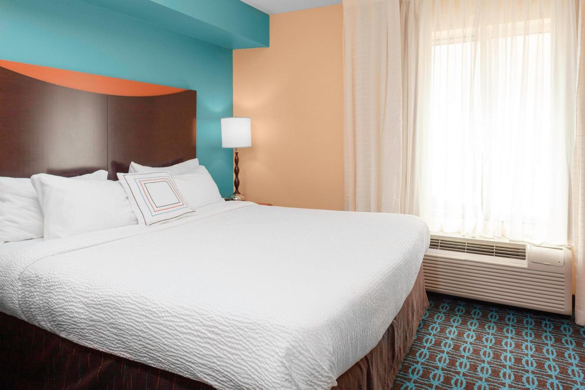 Fairfield Inn And Suites By Marriott Seymour Esterno foto